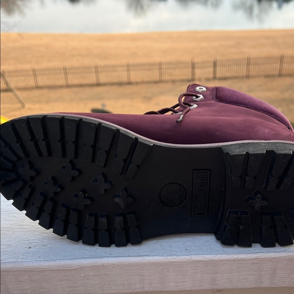 Limited Edition Burgandy Velvet Timberland Boots women's size 9 - Picture 8 of 11